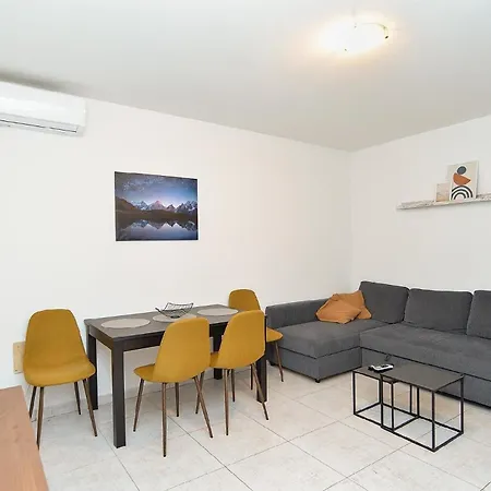 Fuer 4 Personen Ca 31 Qm In Pula-fondole, Istrien Istrische Riviera *